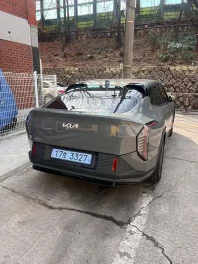 Kia EV4 2026, 21300 км, за 6052.25 USD