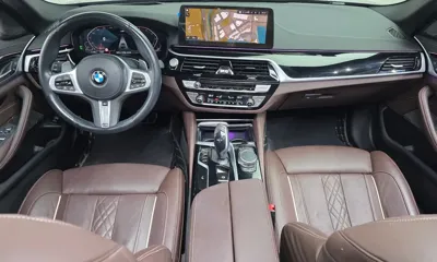 BMW 5-Series 2022, 22551 км, за 124288.06 USD - фото 7