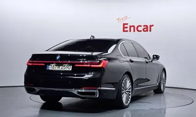 BMW 7-Series 2022, 160157 км, за 28160.69 USD
