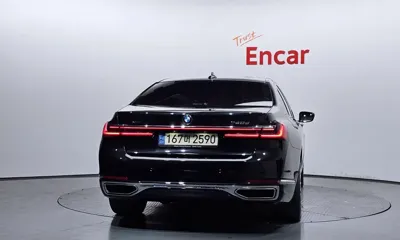 BMW 7-Series 2022, 160157 км, за 28160.69 USD
