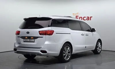 Kia Canival 2019, 91664 км, за 12344.79 USD