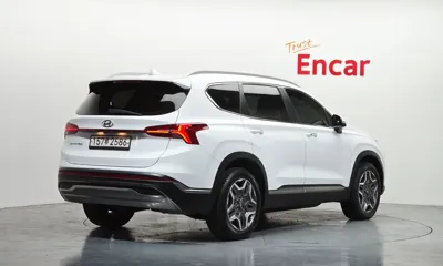 Hyundai Santafe 2022, 122272 км, за 14911.76 USD