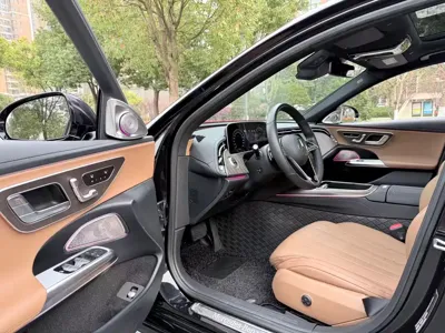 Mercedes-Benz E-Class 2024, 60000 км, за 46085.04 USD - фото 8
