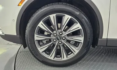 Lincoln Corsair 2021, 108865 км, за 13259.81 USD