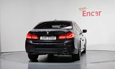 BMW 5-Series 2017, 82655 км, за 15426.02 USD