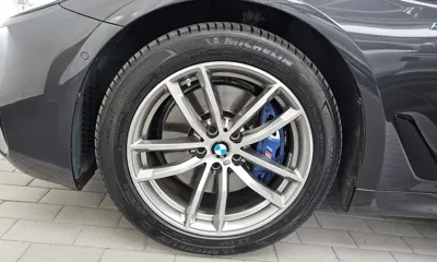 BMW 5-Series 2017, 82655 км, за 15426.02 USD