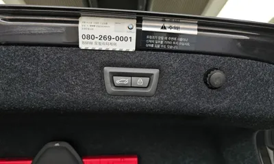 BMW 5-Series 2017, 82655 км, за 15426.02 USD - фото 35