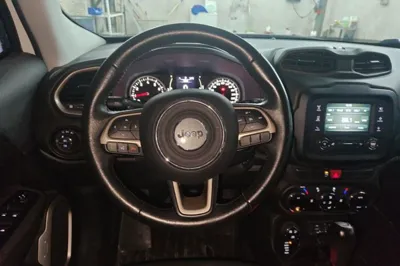 Jeep Renegade 2017, 107600 км, за 7735 USD - фото 9