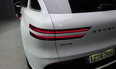 Genesis GV70 2021, 114296 км, за 18786.97 USD - фото 23