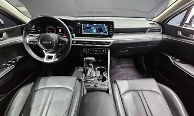 Kia K5 2023, 70088 км, за 14267.11 USD - фото 7