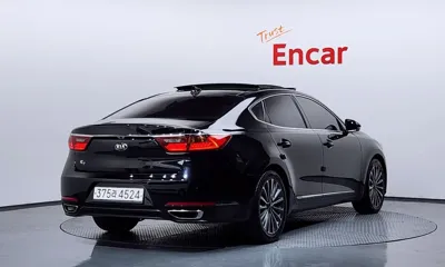 Kia K7 2018, 115048 км, за 7410.78 USD
