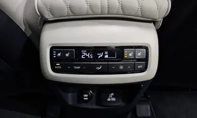 Hyundai Palisade 2019, 63010 км, за 15081.58 USD - фото 20