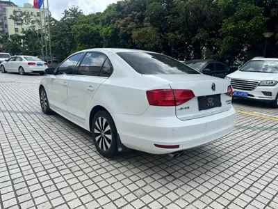 Volkswagen Sagitar 2018, 56800 км, за 5795.7 USD - фото 7