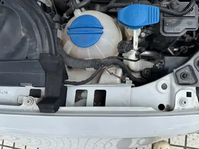 Volkswagen Sagitar 2018, 56800 км, за 5795.7 USD - фото 12