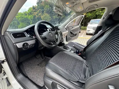 Volkswagen Sagitar 2018, 56800 км, за 5795.7 USD - фото 20