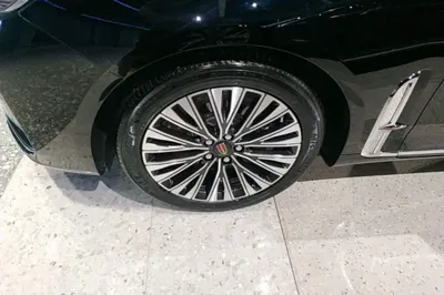 Hongqi H9 2024, 15400 км, за 30207 USD - фото 10