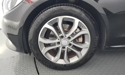 Mercedes-Benz C-Class 2016, 133180 км, за 8461.14 USD