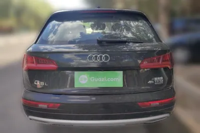 Audi Q5L 2020, 74900 км, за 23392 USD