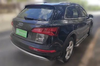Audi Q5L 2020, 74900 км, за 23392 USD
