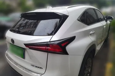 Lexus NX 2017, 100600 км, за 19513 USD