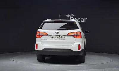 Kia Sorento 2014, 132550 км, за 5946.48 USD