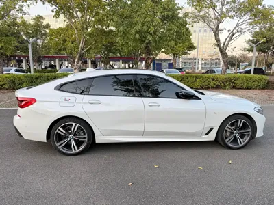 BMW 6 Series GT 2022, 80000 км, за 38335.86 USD - фото 15
