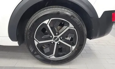 Kia Niro 2024, 56872 км, за 18827.37 USD - фото 21