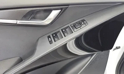 Kia Niro 2024, 56872 км, за 18827.37 USD - фото 33
