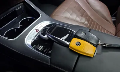 Mercedes-Benz S-Class 2020, 145720 км, за 27019.85 USD - фото 9