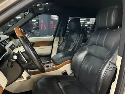 Land Rover Range Rover 2019, 79000 км, за 47241.49 USD - фото 12