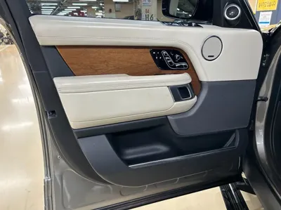 Land Rover Range Rover 2019, 79000 км, за 47241.49 USD - фото 17