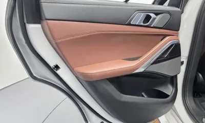 BMW X6 2024, 47901 км, за 62866.48 USD - фото 24