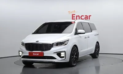 Kia Canival · 2019 год