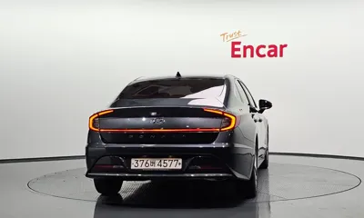 Hyundai Sonata 2021, 32270 км, за 11661.24 USD