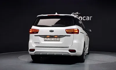 Kia Canival 2020, 125549 км, за 11596.1 USD