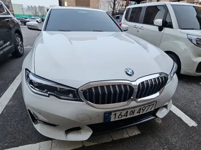 BMW 3-Series · 2022 год