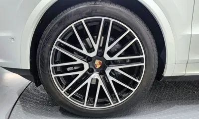 Porsche Cayenne 2025, 4165 км, за 105031.49 USD - фото 6