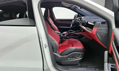 Porsche Cayenne 2025, 4165 км, за 105031.49 USD - фото 10