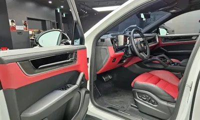 Porsche Cayenne 2025, 4165 км, за 105031.49 USD - фото 11