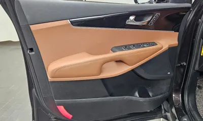 Kia Sorento 2020, 64255 км, за 16198.3 USD - фото 24