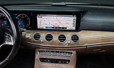 Mercedes-Benz E-Class 2021, 49676 км, за 25712.22 USD - фото 13