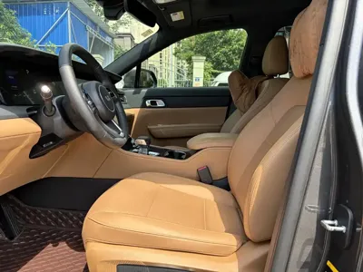 Li Auto Li ONE 2022, 50000 км, за 15185.11 USD - фото 9