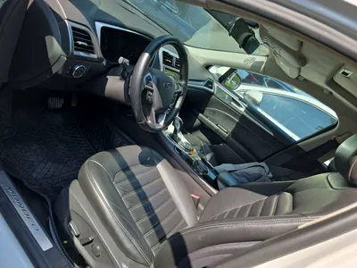 Ford Mondeo 2013, 186000 км, за 6663 USD - фото 18