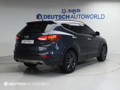 Hyundai Santafe 2014, 182588 км, за 5023.8 USD
