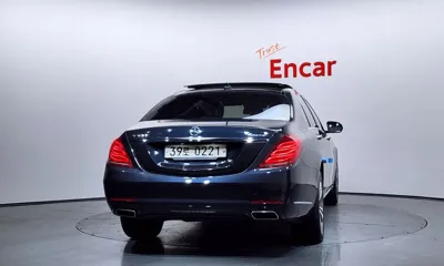 Mercedes-Benz S-Class 2016, 135582 км, за 16082.45 USD