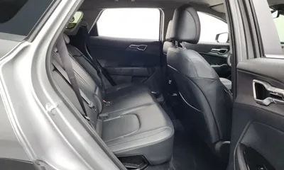 Kia Sportage 2023, 80414 км, за 15931.58 USD - фото 12