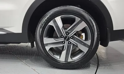 Kia Sorento 2023, 138190 км, за 17811.86 USD
