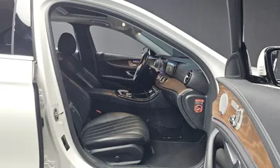Mercedes-Benz E-Class 2019, 175148 км, за 12945.63 USD - фото 12