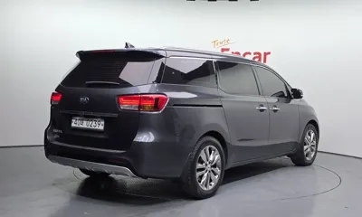 Kia Canival 2017, 128452 км, за 7880.79 USD