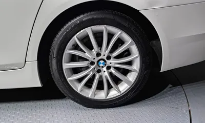 BMW 5-Series 2014, 153947 км, за 7267.92 USD